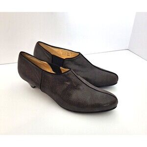 NWOB Brunate Women's Grey Suede Embossed Slip On Loafers Sz 39.5 Made In Italy
